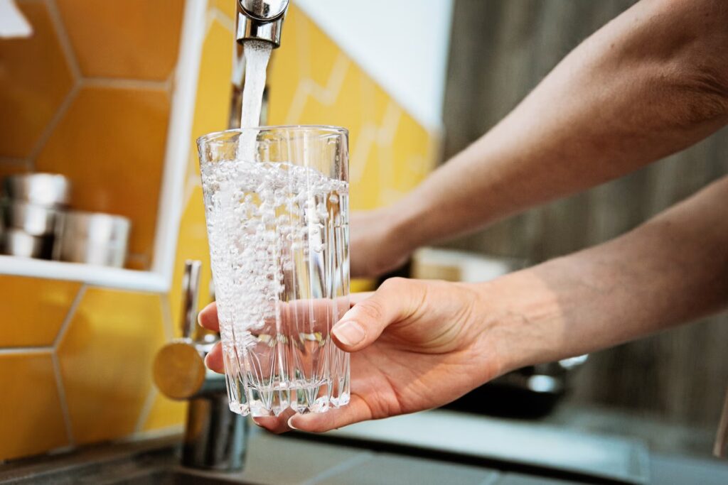 Drinking Tap Water Can Stop Ingestion of Microplastics
